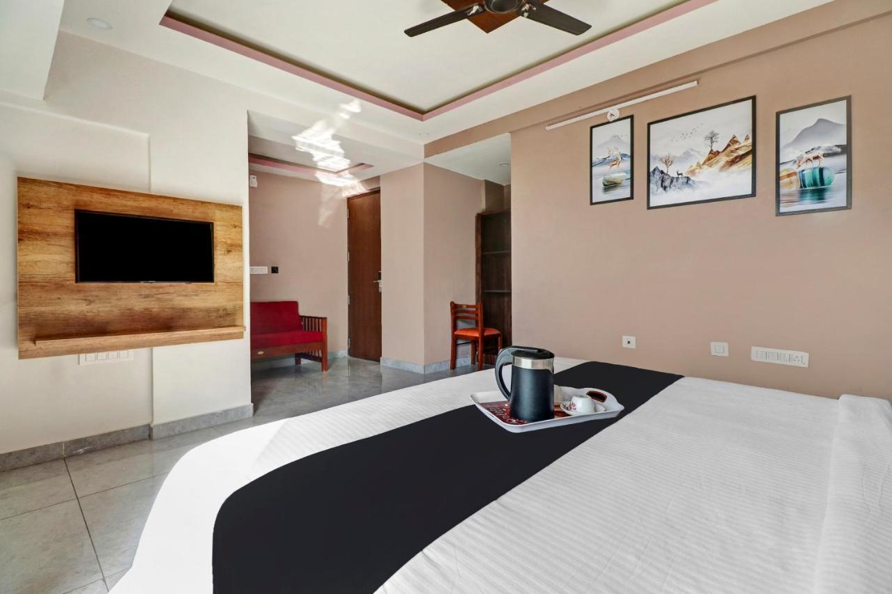 Townhouse Oak Dreamland Suites Yelahanka Екстериор снимка